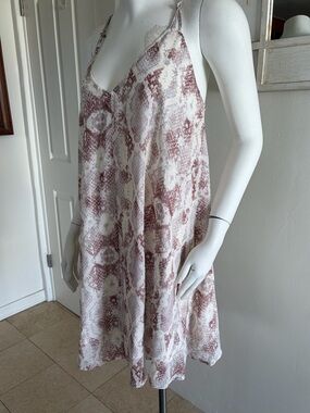 NWT Hem & Thread Sleeveless Snake Print Slip Dress in Dusty Rose and Cream Med